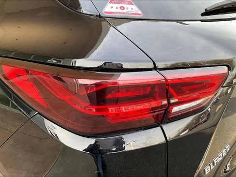 Used 2024 Chevrolet Blazer LT w/ Driver Confidence Package image 23