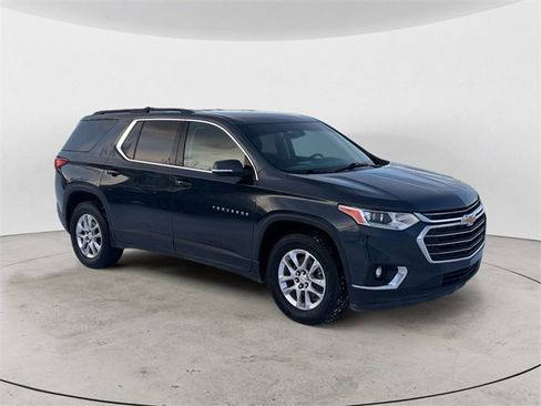 Used 2021 Chevrolet Traverse LT image 7