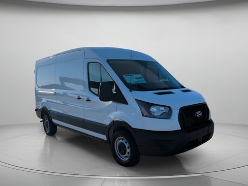 New 2026 Ford Transit 250 148 High Roof image 2