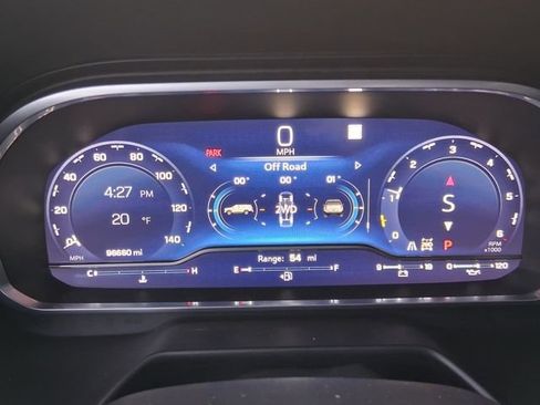 Used 2023 Chevrolet Suburban Z71 w/ Luxury Package image 26