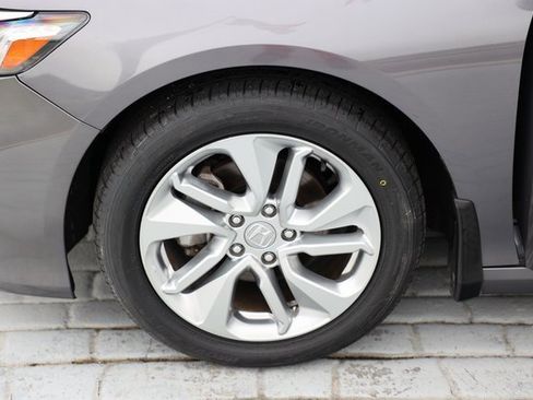 Used 2020 Honda Accord LX image 38