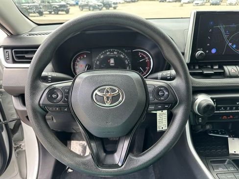 Used 2023 Toyota RAV4 LE image 40