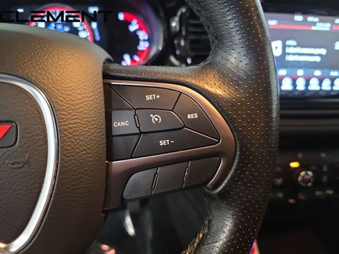 Used 2021 Dodge Durango SXT AWD/4WD image 17