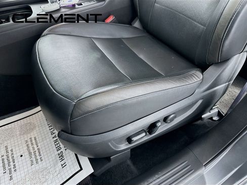 Used 2019 INFINITI QX50 Luxe image 29