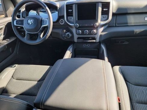 Used 2022 RAM 1500 Big Horn AWD/4WD image 22