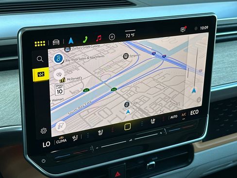 New 2025 Volkswagen ID. Buzz Pro S Plus image 18