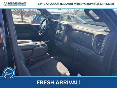 Used 2023 Chevrolet Silverado 1500 Custom image 17