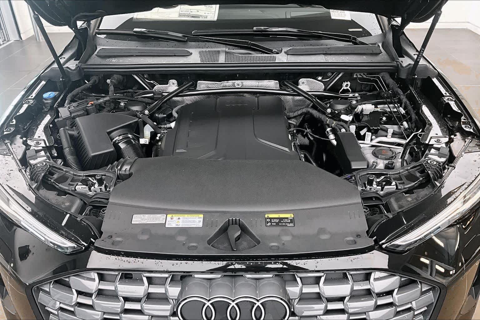 New 2025 Audi Q5 Premium Plus AWD/4WD image 16