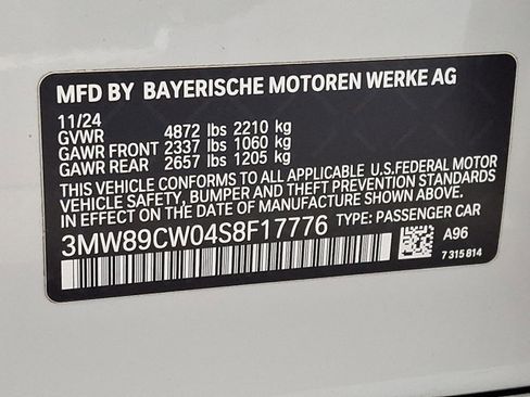Certified 2025 BMW 330i xDrive Sedan w/ Premium Package image 32