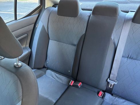 Used 2025 Nissan Versa SV FWD image 34