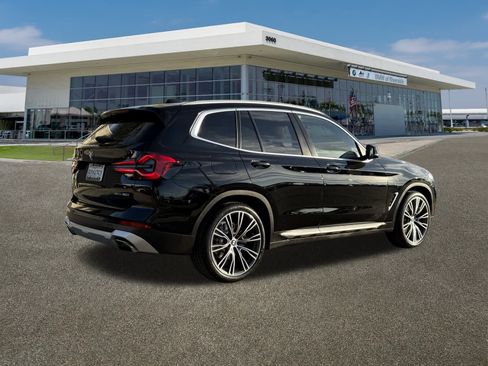 Certified 2022 BMW X3 sDrive30i w/ Premium Package 2 (ZPA) image 11