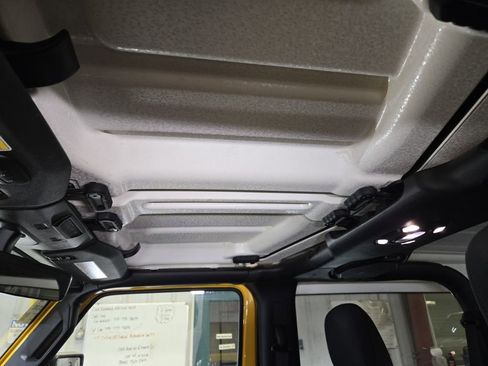 Used 2021 Jeep Wrangler Willys image 13