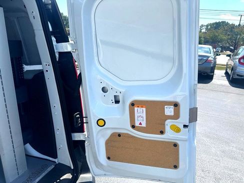 Used 2022 Ford Transit Connect XL image 25