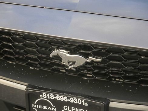 Used 2023 Ford Mustang Premium image 5