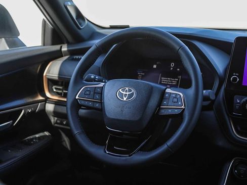 New 2026 Toyota Grand Highlander AWD Hybrid image 17