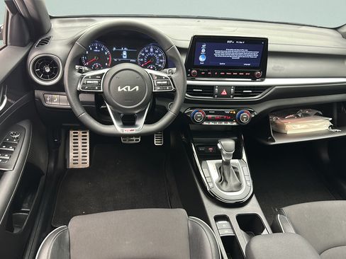 Used 2022 Kia Forte GT-Line w/ GT-Line Premium Package FWD image 10