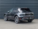 New 2025 Porsche Macan image 3