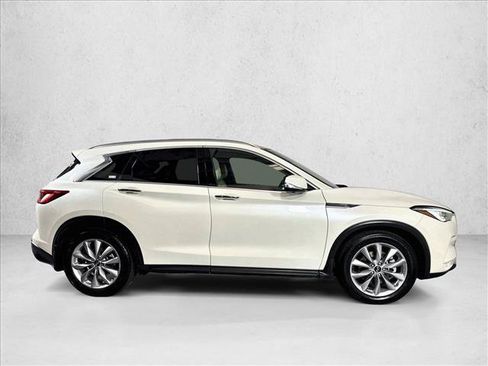 Used 2021 INFINITI QX50 Essential FWD image 4