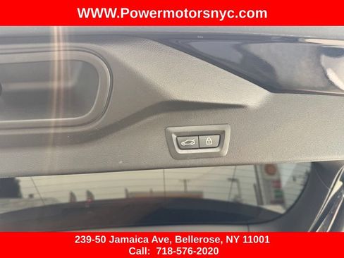 Used 2020 BMW X5 M50i w/ Premium Package AWD/4WD image 33