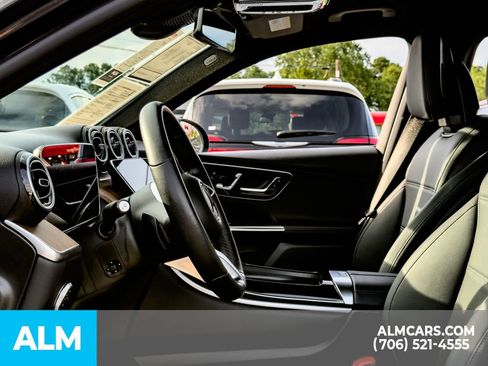 Used 2025 Mercedes-Benz GLC 350e 4MATIC image 15