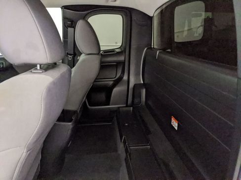 Used 2021 Toyota Tacoma SR image 21