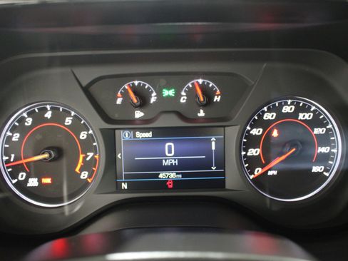 Used 2021 Chevrolet Camaro LS RWD image 13