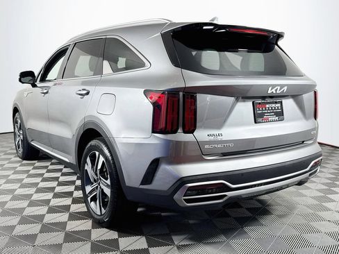 Used 2023 Kia Sorento SX Prestige AWD/4WD image 5