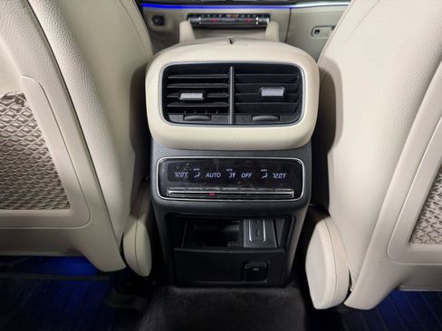 Used 2022 Mercedes-Benz GLE 450 4MATIC image 25