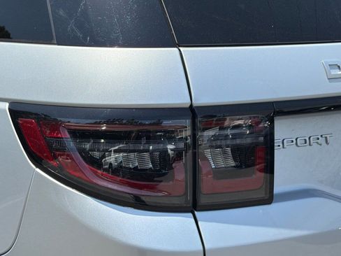 Certified 2025 Land Rover Discovery Sport S AWD/4WD image 13