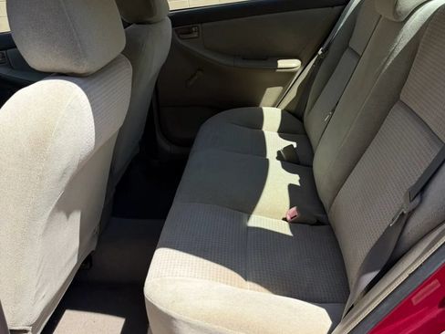 Used 2006 Toyota Corolla LE FWD image 10