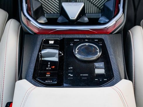 Used 2026 BMW X3 xDrive30 w/ Premium Package image 15