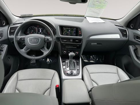 Used 2016 Audi Q5 2.0T Premium Plus AWD/4WD image 10