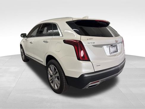 Used 2025 Cadillac XT5 Premium Luxury image 7