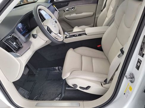 New 2026 Volvo XC90 B6 Ultra w/ Protection Package Premier AWD/4WD image 9