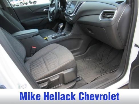 Used 2024 Chevrolet Equinox LT w/ LPO, Floor Liner Package FWD image 18