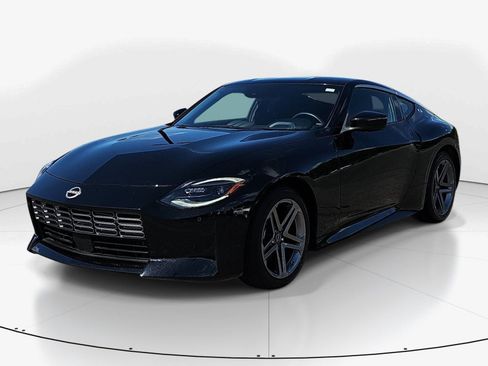 Used 2025 Nissan Z Sport w/ Floor Mat Package RWD image 8