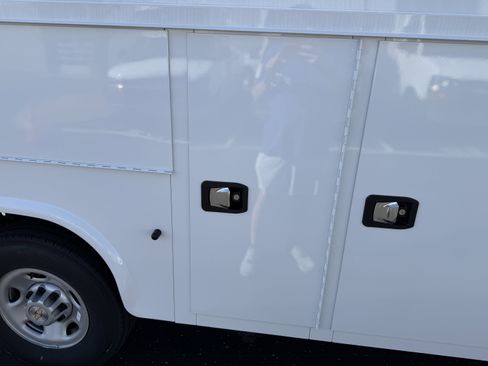 New 2026 Chevrolet Express 3500 w/ Power Convenience Package RWD image 13