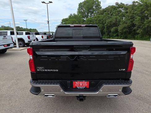 New 2026 Chevrolet Silverado 1500 LTZ w/ Z71 Off-Road Package AWD/4WD image 7