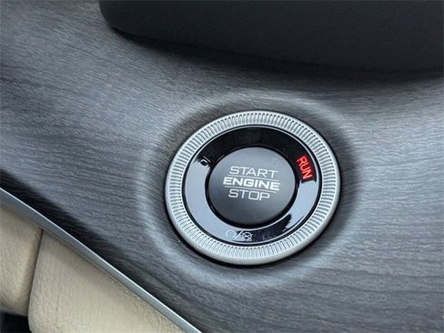 New 2025 Jeep Grand Cherokee Limited image 29