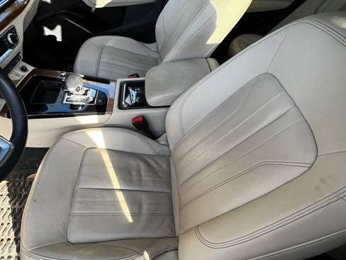 Used 2021 Audi Q5 Premium w/ Convenience Package image 16