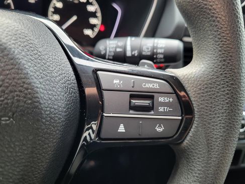 Certified 2023 Honda Pilot LX image 18