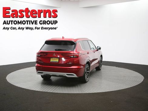 Used 2023 Mitsubishi Outlander SEL image 39