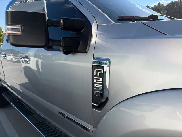 Used 2018 Ford F250 4x4 Crew Cab Super Duty image 15