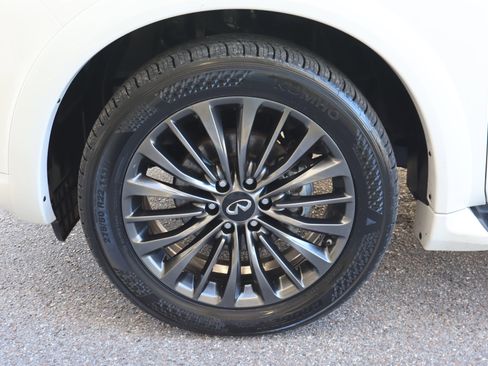 Certified 2024 INFINITI QX80 Sensory w/ Cargo Package image 14