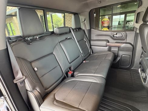 Used 2019 GMC Sierra 1500 SLT w/ SLT Premium Package AWD/4WD image 33