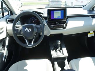 New 2026 Toyota Corolla Cross LE video 2