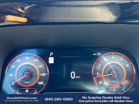 Used 2024 Hyundai Palisade Limited FWD image 17