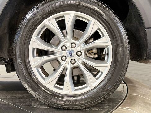 Used 2023 Ford Explorer XLT w/ Equipment Group 202A image 27