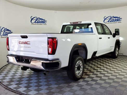 New 2026 GMC Sierra 2500 Pro image 7