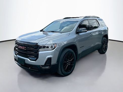 Used 2023 GMC Acadia SLE w/ Driver Convenience Package FWD image 3